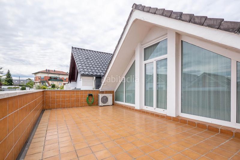 Foto 26a955a0-10dc-4ac4-9c87-71a411f48b5f. Chalet mit heizung parking pool in Miracruz Donostia - San Sebastián