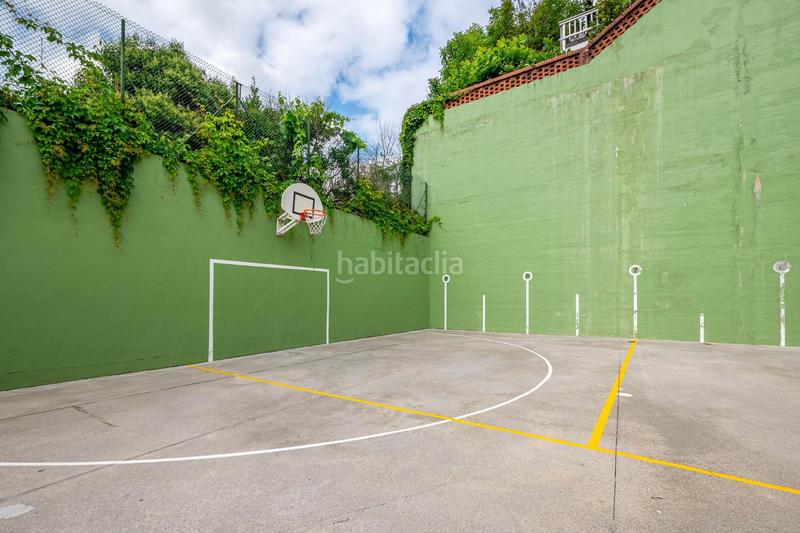 Foto 7953e647-f4db-433c-b785-1ee44d71e934. Chalet avec chauffage parking piscine dans Miracruz Donostia - San Sebastián