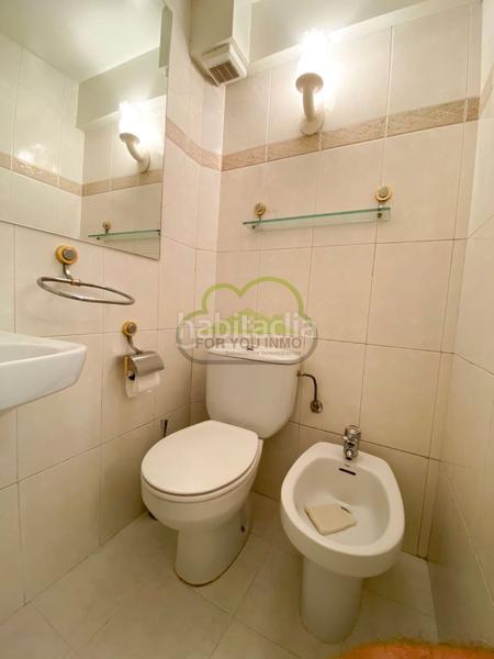 Foto 7d34133c-add5-47f2-a787-ca66933b503a. Local commercial dans Área Romántica Donostia - San Sebastián