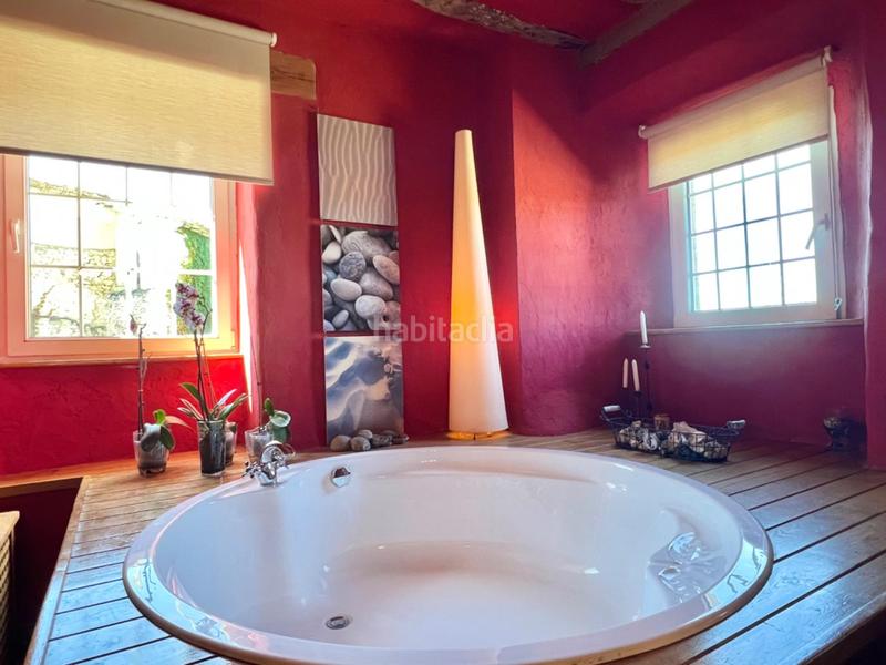 Foto 28afd650-ac7d-4018-a43c-d10f720e3fb5. Reihenhaus mit heizung parking pool in Condado de Treviño