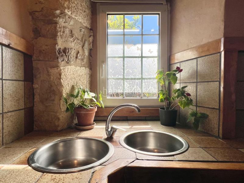 Foto 5ba39122-0ffa-4e6a-8b77-05ddce52a6ea. Reihenhaus mit heizung parking pool in Condado de Treviño