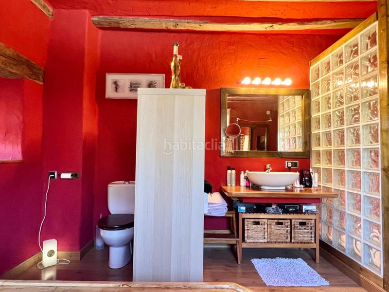 Foto b736bf36-1236-4acb-ae70-eff98d1924f1. Reihenhaus mit heizung parking pool in Condado de Treviño