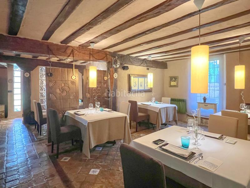 Foto be338586-e71f-4b17-bcf5-ac73f93160f1. Reihenhaus mit heizung parking pool in Condado de Treviño