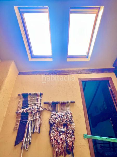 Foto dbb8afc1-9e89-4e63-b01b-966aa1f30b23. Reihenhaus mit heizung parking pool in Condado de Treviño