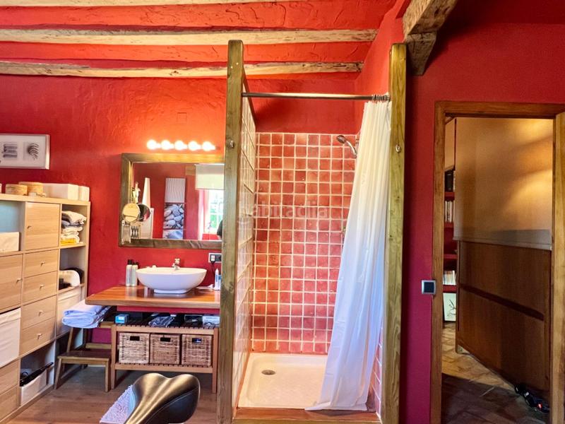 Foto e59db4ea-4247-4607-b936-d3a2e851a325. Reihenhaus mit heizung parking pool in Condado de Treviño