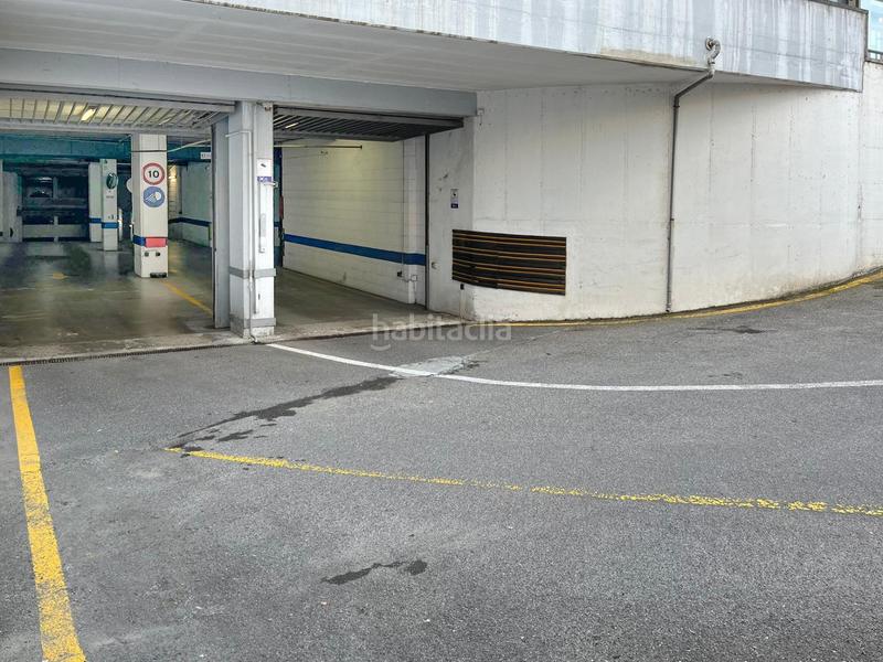 Foto a0b5a952-f6a7-4ac4-8bdf-bcb4234ac102. Car parking in Egia Donostia - San Sebastián