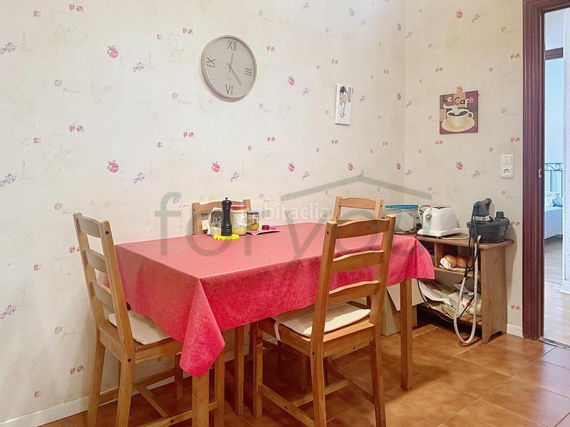 Foto b30ca98e-a5a7-4c8a-95b6-67794c22466f. Piso en Área Romántica Donostia - San Sebastián