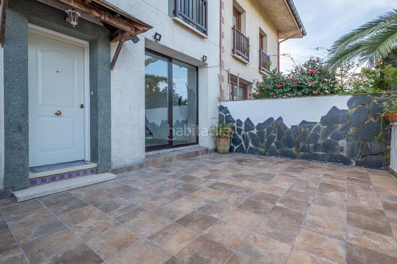 Foto 84329f47-1167-46f8-a315-5123d724f7ed. Casa a schiera con riscaldamento parcheggio in Altza Donostia - San Sebastián