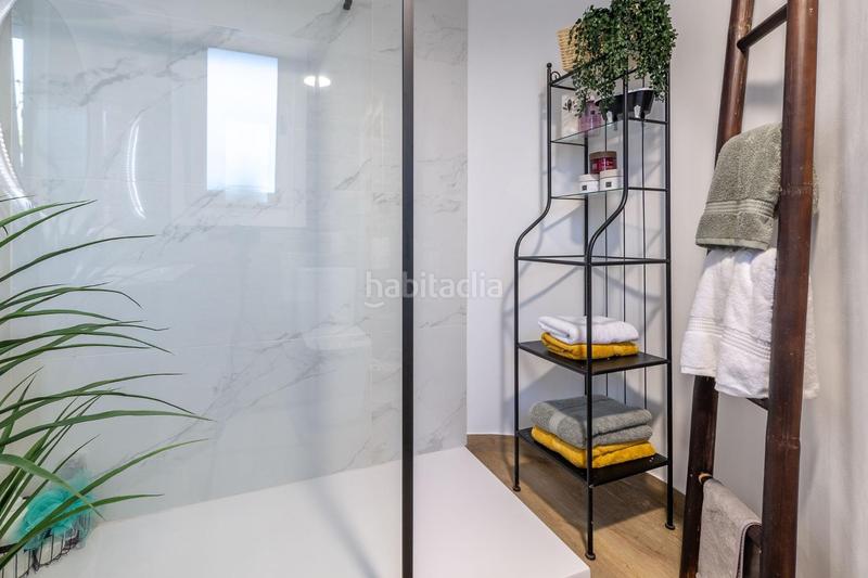 Foto c619f680-9060-49a1-9c58-4ba7d1d943b5. Casa a schiera con riscaldamento parcheggio in Altza Donostia - San Sebastián