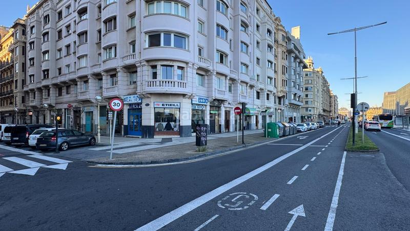 Foto f7e0c025-a8d9-4963-8982-3adeb65b9e23. Traspàs local comercial a Gros Donostia - San Sebastián