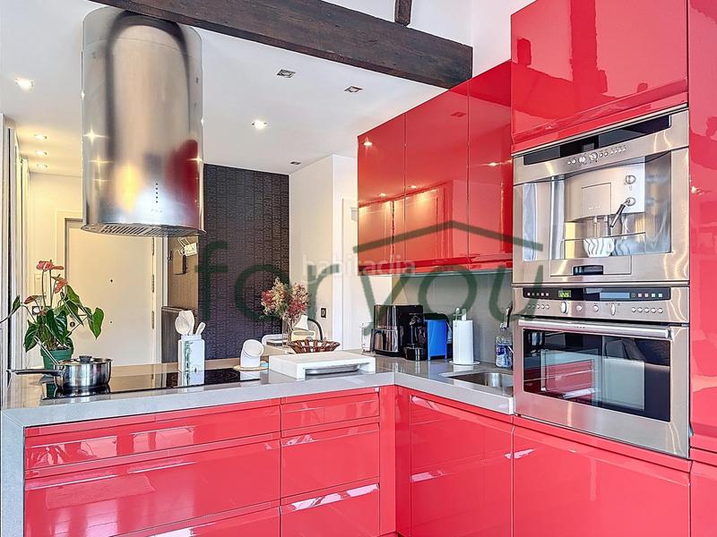 Foto 0bcaf159-969b-4b32-a07e-c5a3da659293. Attico con riscaldamento in Parte Vieja Donostia - San Sebastián