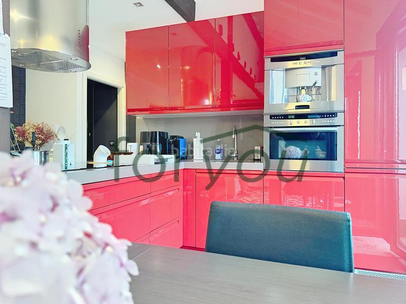 Foto 7d296819-3c4a-430c-800d-8a2f47c7cdfc. Attico con riscaldamento in Parte Vieja Donostia - San Sebastián