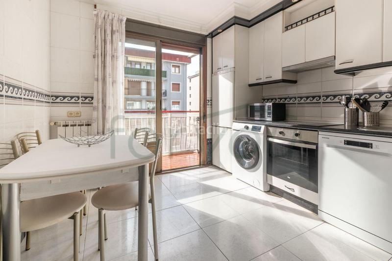 Foto 5f5e85c6-0c25-400d-a87d-6b187e351776. Piso bienvenido a tu nuevo hogar con foryou! en Beraun - Pontika Errenteria