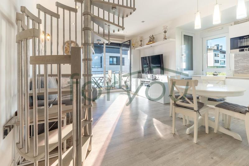 Foto ee1df6f8-6c77-49cf-838e-b6371743905f. Duplex with heating parking pool in Miramon-Zorroaga Donostia - San Sebastián