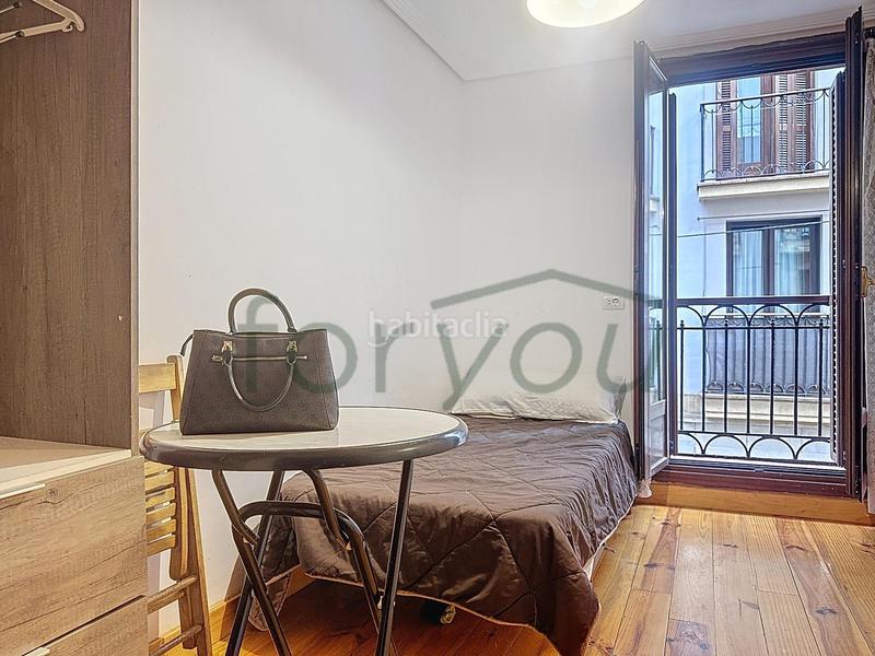 Foto 52756bda-c91d-4dbd-884d-e5e690b6cf34. Appartamento con riscaldamento in Parte Vieja Donostia - San Sebastián