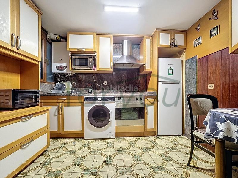 Foto b7b81dbc-7a2c-4fb0-9e48-954e5c5904d8. Appartamento con riscaldamento in Parte Vieja Donostia - San Sebastián