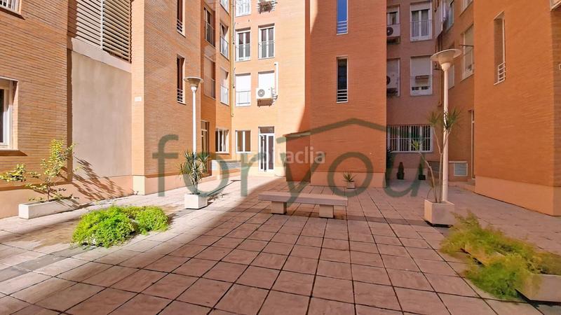 Foto 7d43d98c-8bbb-47be-999b-320ec1359708. Pis amb calefacció aparcament a Plaza de Toros Zaragoza