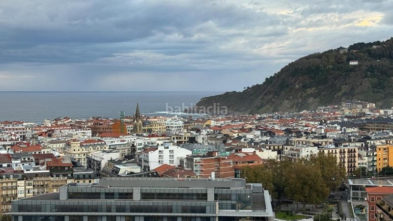 Foto 0f1a36f6-2bd0-46ef-a5c7-ebe4f3b771f1. Etagenwohnung mit heizung in Egia Donostia - San Sebastián