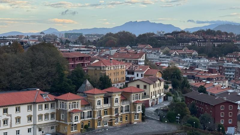 Foto c4ecaac2-05b4-4062-80f3-e936e6d1ae9b. Etagenwohnung mit heizung in Egia Donostia - San Sebastián