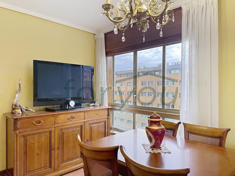 Foto c74af03f-e9f9-427a-933f-080295797809. Etagenwohnung mit heizung in Egia Donostia - San Sebastián