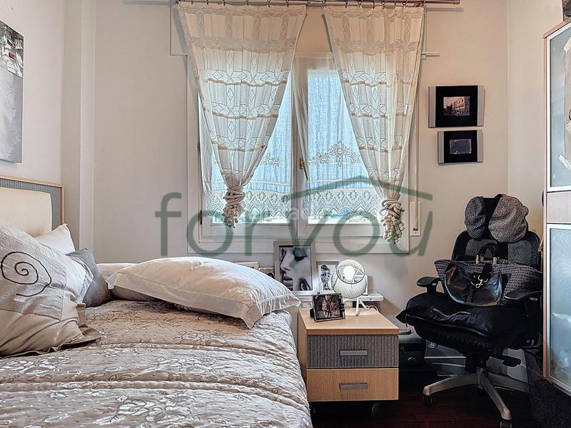 Foto 0cb3f2e7-f653-4bd3-bda0-74c3212d6b61. Maison jumelée avec chauffage parking piscine dans Lasarte - Oria