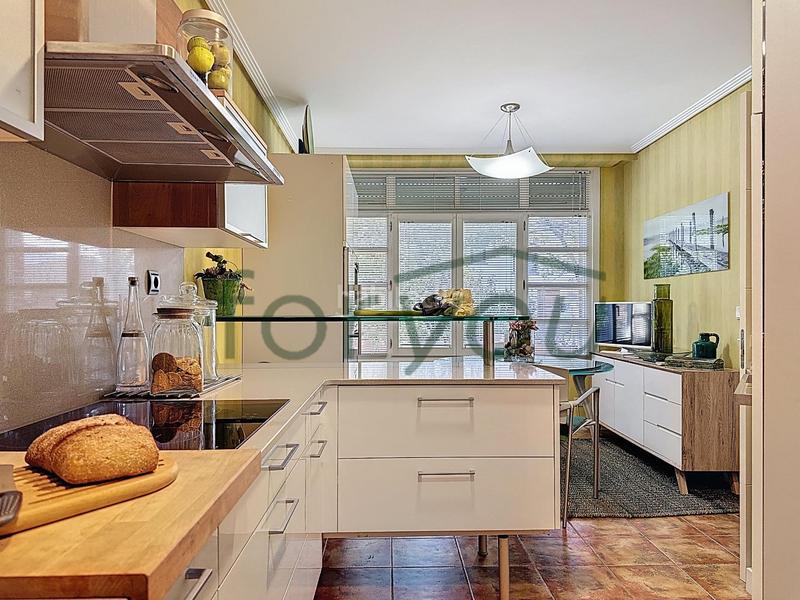 Foto 9477ddba-41b0-4442-9dcc-b4a861655b09. Maison jumelée avec chauffage parking piscine dans Lasarte - Oria