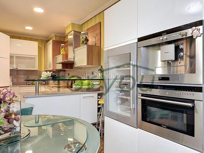 Foto c2fd9f06-5de5-4432-ade0-44395919af3f. Maison jumelée avec chauffage parking piscine dans Lasarte - Oria