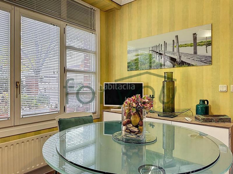 Foto cef8f2fc-be43-4d22-957e-4d889f3efec9. Maison jumelée avec chauffage parking piscine dans Lasarte - Oria