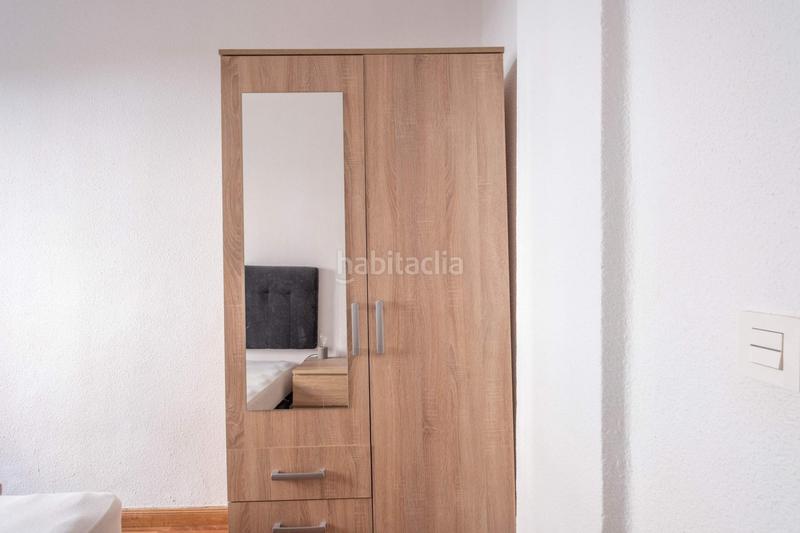 Foto 07a6220d-3f8b-491c-b847-17c8fe3ecf7e. Flat with heating in Ciudad Jardín - Parque Roma Zaragoza