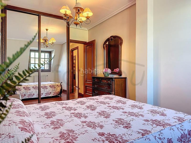 Foto 050b606c-87ea-4970-96b5-74ea7ca99057. Flat with heating in Área Romántica Donostia - San Sebastián