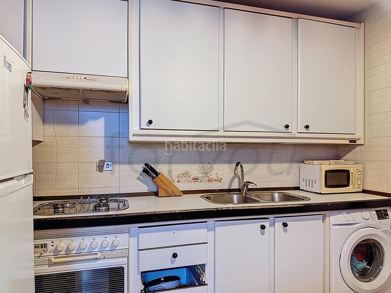 Foto 079b5ac0-1f63-4d26-b04e-ea441d08dbde. Flat with heating in Área Romántica Donostia - San Sebastián