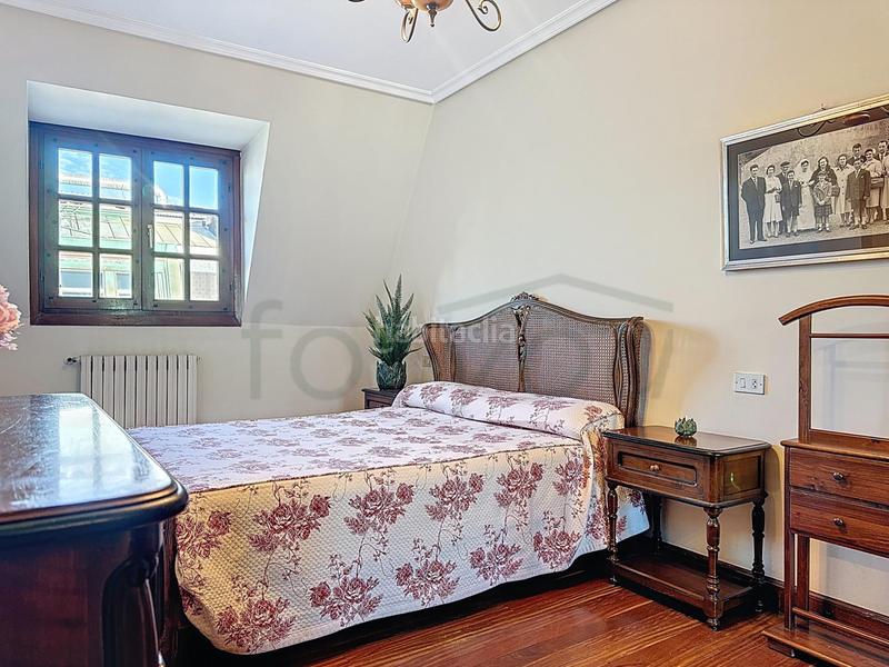 Foto 498bc9a9-807b-40c0-887c-c7f937ef1f1e. Flat with heating in Área Romántica Donostia - San Sebastián