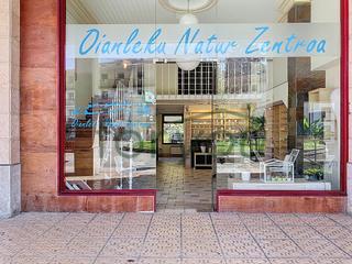 Business premise in Plaza EUSKAL HERRIA
