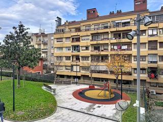 Etagenwohnung  Calle pikoketa. Tu nuevo hogar en pikoketa, con balcón, trastero y ascensor a co