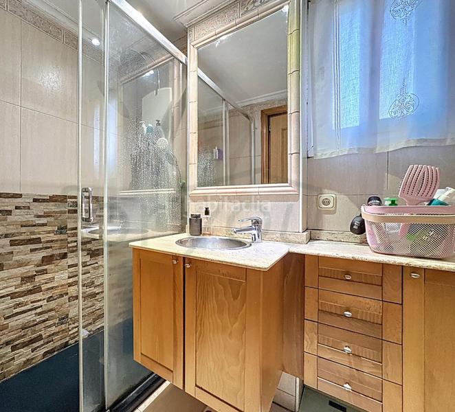 Foto d6262f4f-dc97-40e9-8b80-03d12b2bfea8. Pis amb calefacció aparcament a Intxaurrondo Donostia - San Sebastián