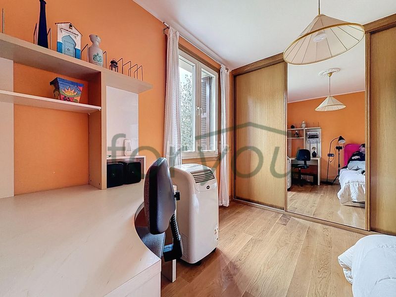 Foto 0ad19cda-e1c5-4f25-9ba8-f26d589648a5. Flat with heating parking in Hernani
