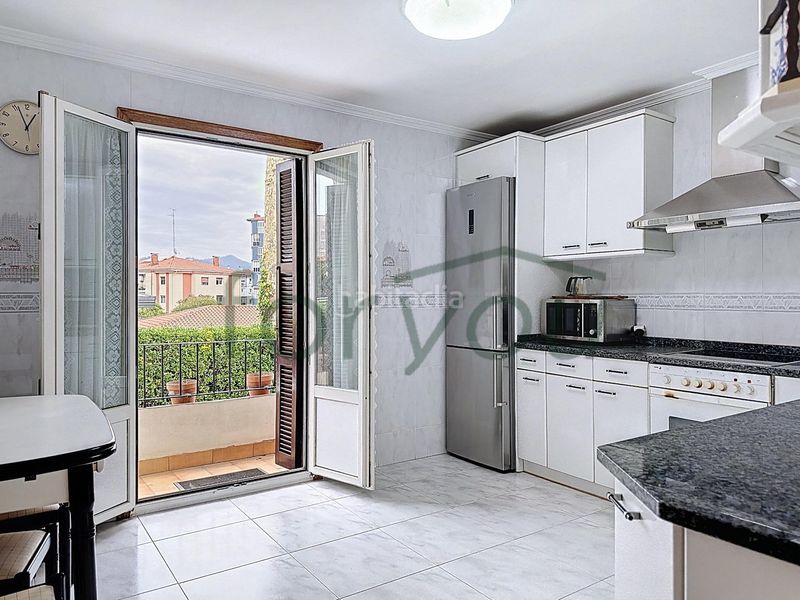 Foto 643e2d20-f402-406d-8295-c99348aff7f7. Flat with heating parking in Hernani