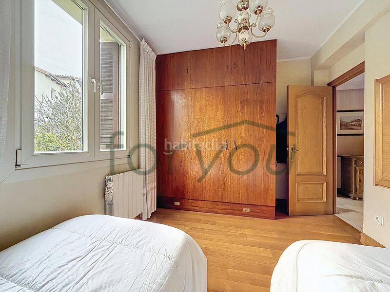 Foto c4313898-dbd6-4c89-b388-4e24f08f6210. Flat with heating parking in Hernani