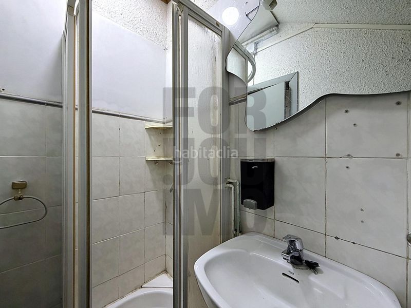 Foto 9e8e0d13-3798-4e43-833d-7d6ba929caa4. Nau industrial a Oiartzun