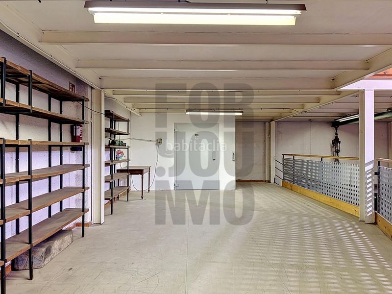 Foto f2e3f2e9-db50-4264-9b74-dd5b8b466d6f. Nau industrial a Oiartzun