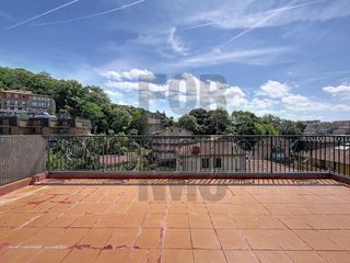 Casa aparellada  Calle rodil. Una villa adosada en rodil de las que cuesta encontrar en donost