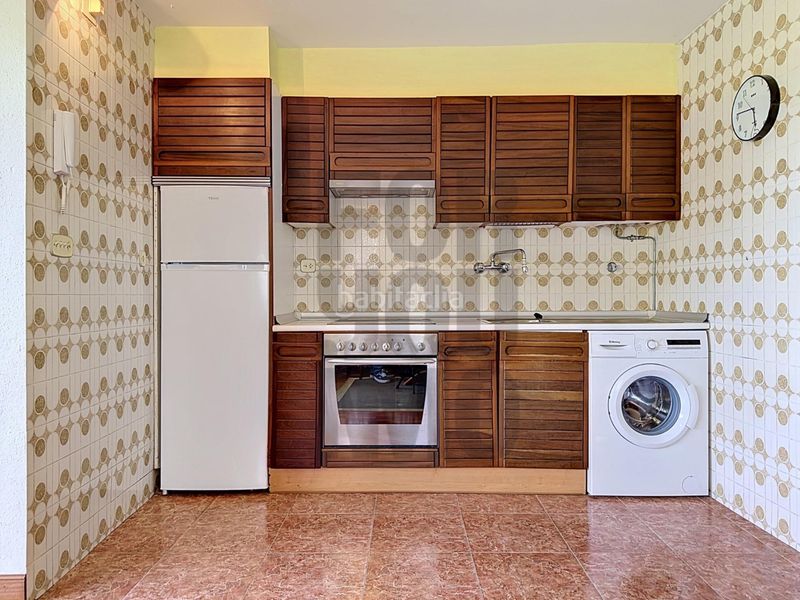 Foto d197a6b9-fc22-4878-98fc-6dbd653be89f. Pis a Zarautz