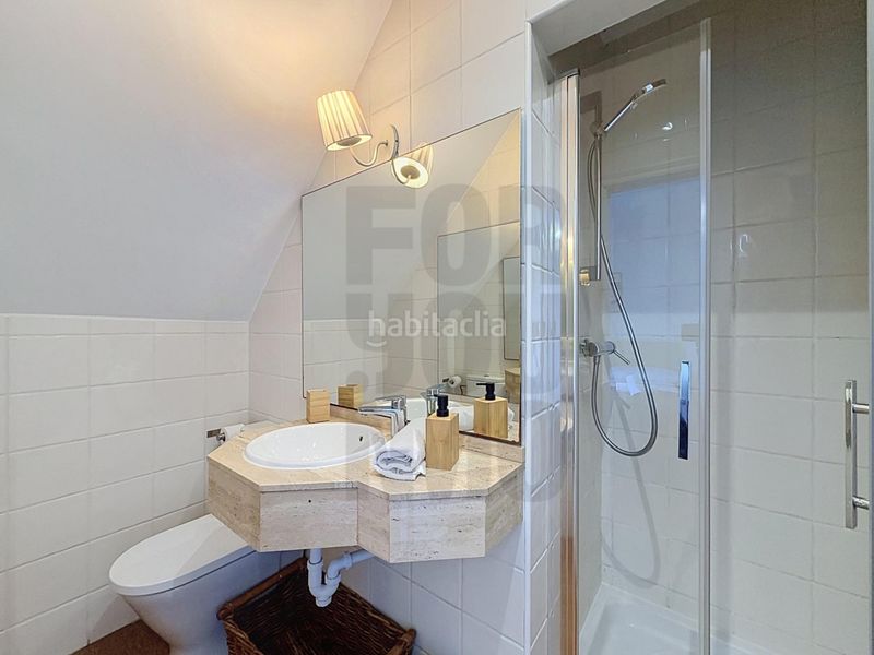 Foto a03df17d-a13f-497e-a0db-a753c6923e36. Xalet amb calefacció aparcament piscina a Hondarribia