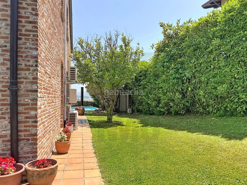 Foto fffde75c-2ea4-486e-aced-987882a16dd4. Xalet amb calefacció aparcament piscina a Hondarribia