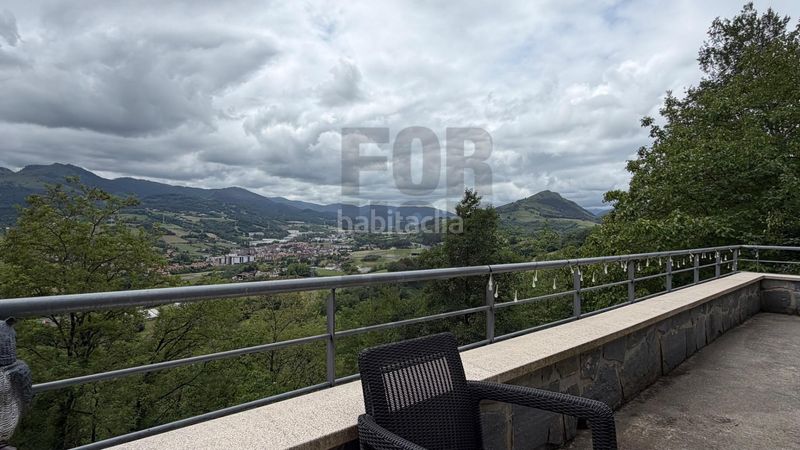 Foto 228c9f60-2869-43d9-bf62-fa313b7c7d11. Casa amb aparcament a Hernani