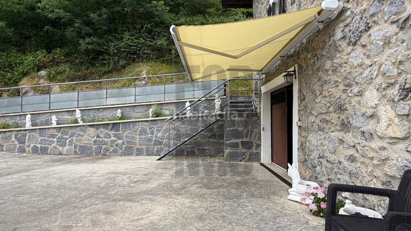 Foto 87ba5b0f-8141-4f90-a66e-c88c7731fc28. Casa amb aparcament a Hernani