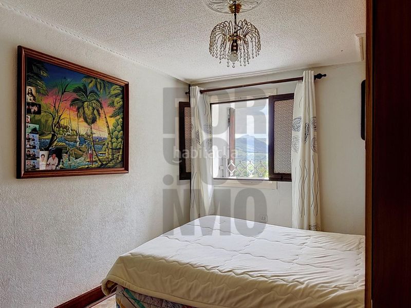 Foto e633bd95-dbc5-411c-914c-b1a3b96fda78. Casa amb aparcament a Hernani
