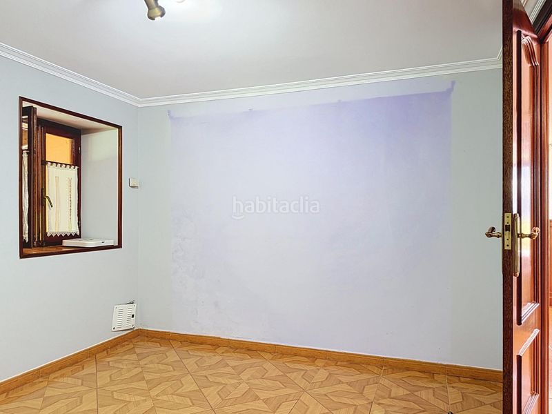 Foto 04d3bafb-1617-4cf4-bed1-5cd606175fe1. Casa amb calefacció aparcament a Hernani