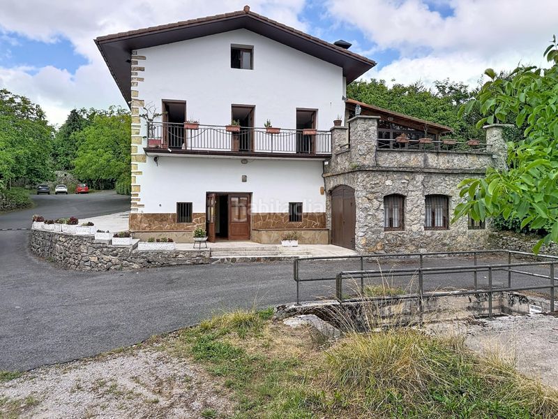 Foto 8e25f165-1ca7-455f-9100-09c5721bacaa. Casa amb calefacció aparcament a Hernani
