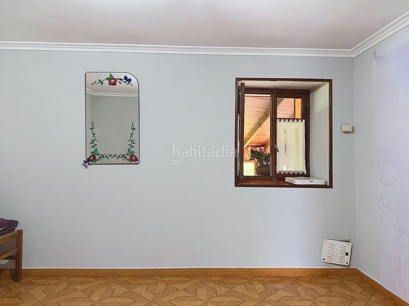 Foto a083d859-4205-4dfe-b432-b5fa18aaa93b. Casa amb calefacció aparcament a Hernani